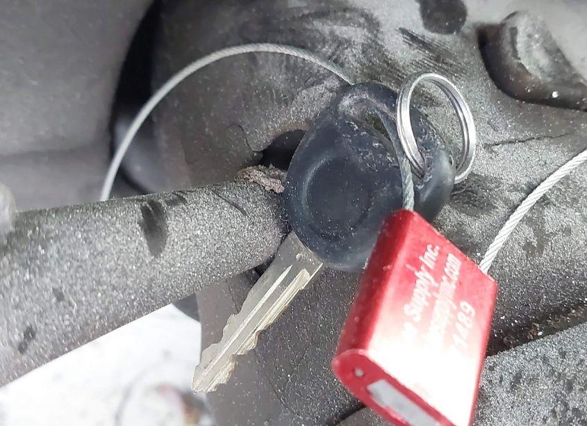 Photo 11 of 2004 Chevrolet Avalanche 1500 (VIN 3GNEC12T94G229859)