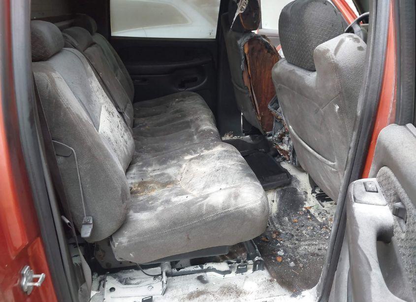 Photo 8 of 2004 Chevrolet Avalanche 1500 (VIN 3GNEC12T94G229859)