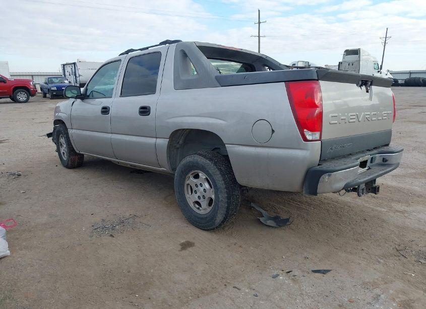 Photo 3 of 2004 Chevrolet Avalanche 1500 (VIN 3GNEC12TX4G167632)