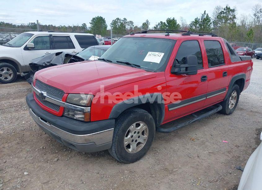 Photo 2 of 2004 Chevrolet Avalanche 1500 (VIN 3GNEC12TX4G225044)