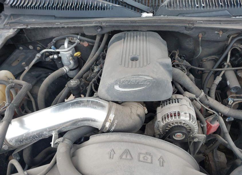 Photo 10 of 2004 Chevrolet Avalanche 1500 (VIN 3GNEC12TX4G326794)