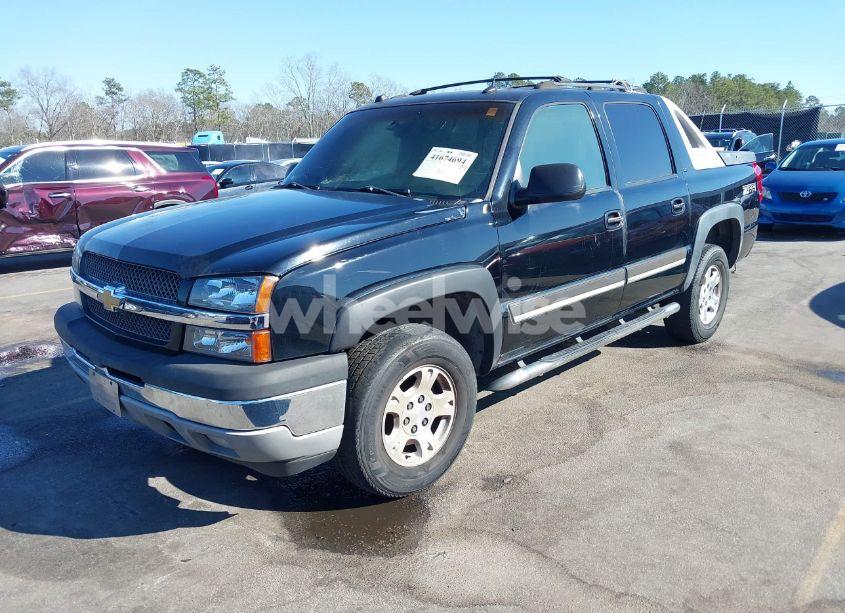Photo 2 of 2005 Chevrolet Avalanche 1500 Z66 (VIN 3GNEC12Z05G181609)