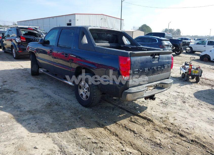 Photo 3 of 2005 Chevrolet Avalanche 1500 Z66 (VIN 3GNEC12Z25G212827)