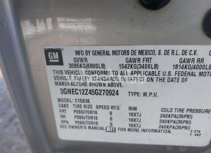 Photo 9 of 2005 Chevrolet Avalanche 1500 LS (VIN 3GNEC12Z45G270924)