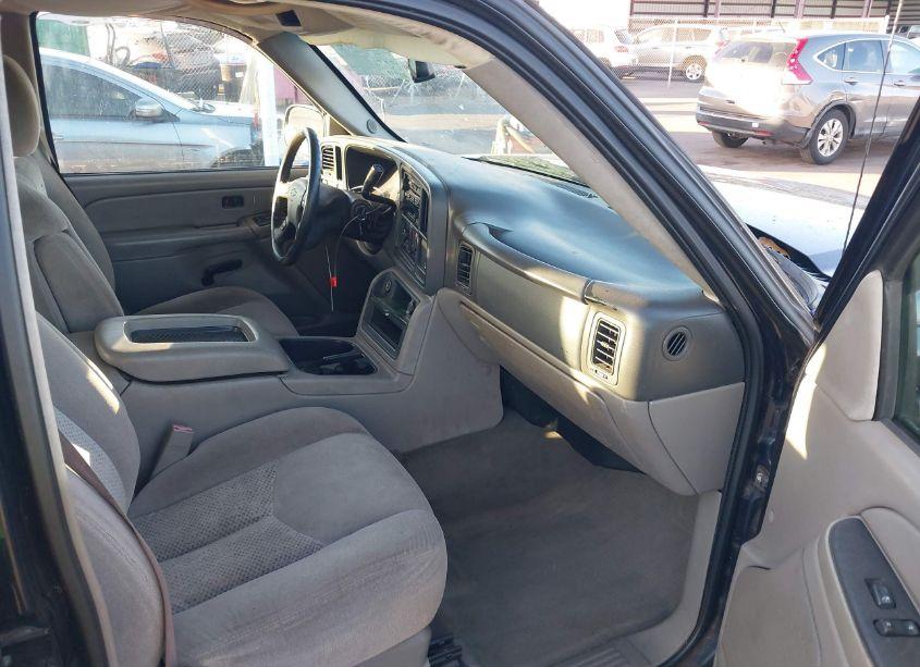 Photo 5 of 2006 Chevrolet Avalanche 1500 LS (VIN 3GNEC12Z56G102632)