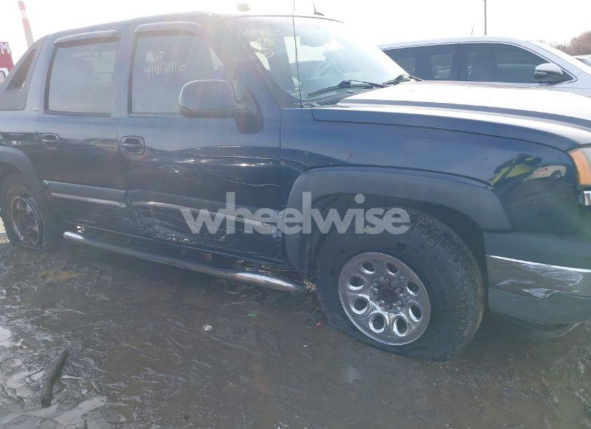 Photo 6 of 2005 Chevrolet Avalanche 1500 Z66 (VIN 3GNEC12Z65G124198)