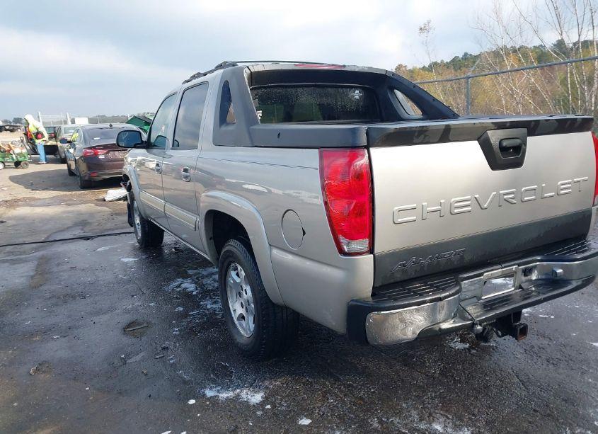 Photo 3 of 2005 Chevrolet Avalanche 1500 Z66 (VIN 3GNEC12Z75G285126)