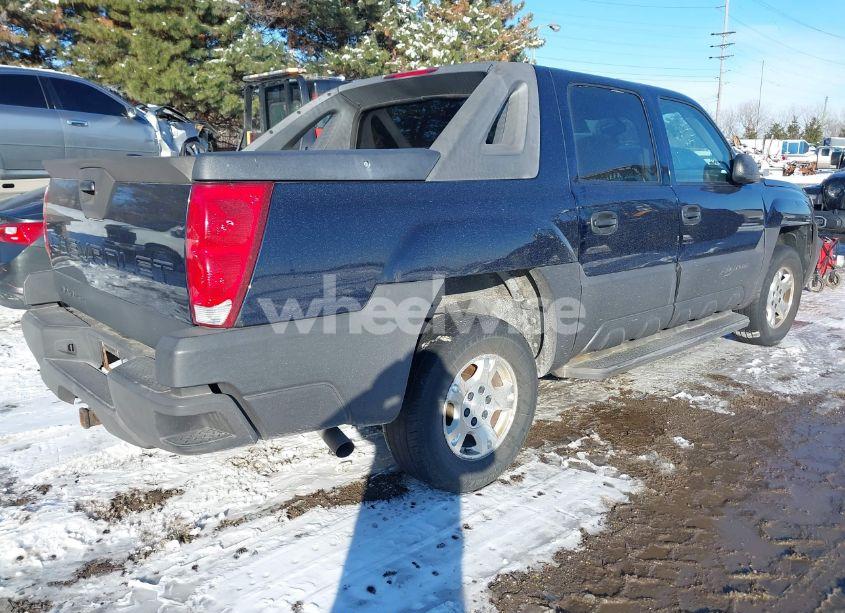 Photo 4 of 2005 Chevrolet Avalanche 1500 Z66 (VIN 3GNEC12Z85G205445)