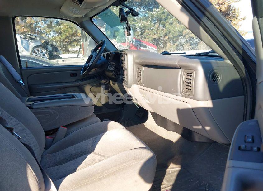 Photo 5 of 2005 Chevrolet Avalanche 1500 Z66 (VIN 3GNEC12Z85G205445)