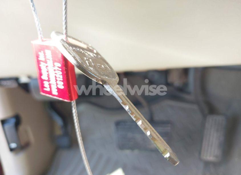 Photo 11 of 2005 Chevrolet Avalanche 1500 Z66 (VIN 3GNEC12Z85G216543)