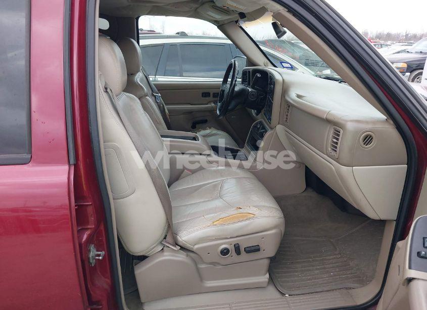 Photo 5 of 2005 Chevrolet Avalanche 1500 Z66 (VIN 3GNEC12Z85G216543)