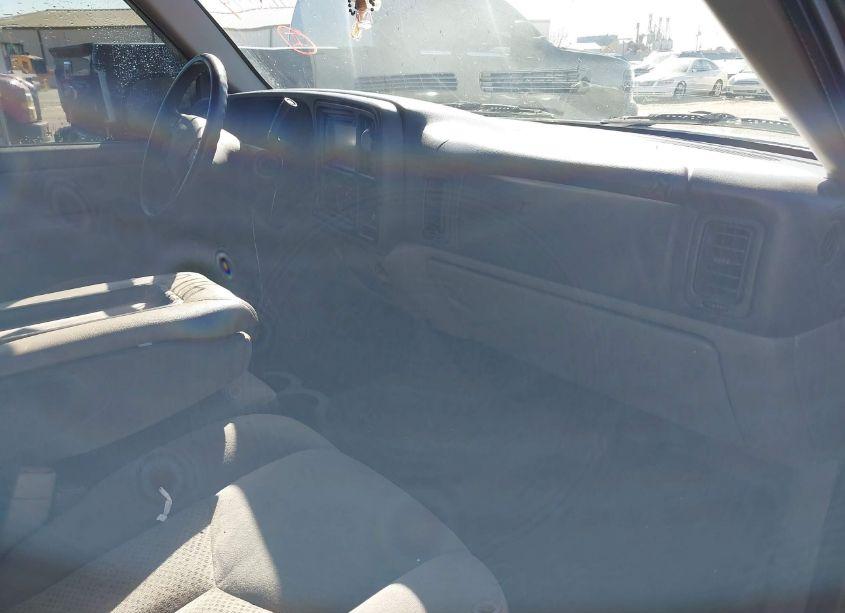 Photo 5 of 2005 Chevrolet Avalanche 1500 LS (VIN 3GNEC12Z95G294099)