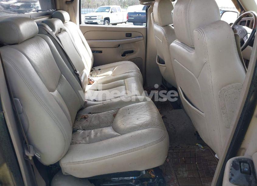 Photo 8 of 2005 Chevrolet Avalanche 1500 LT (VIN 3GNEC12ZX5G159682)