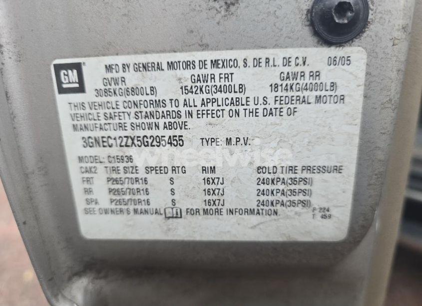 Photo 9 of 2005 Chevrolet Avalanche 1500 LS (VIN 3GNEC12ZX5G295455)