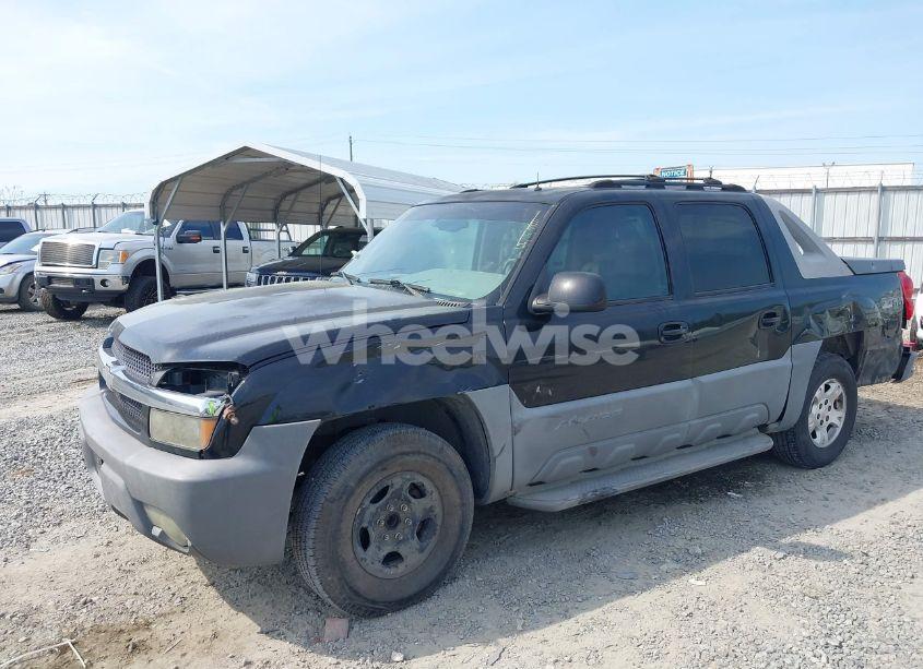 Photo 6 of 2002 Chevrolet Avalanche 1500 (VIN 3GNEC13T02G219796)
