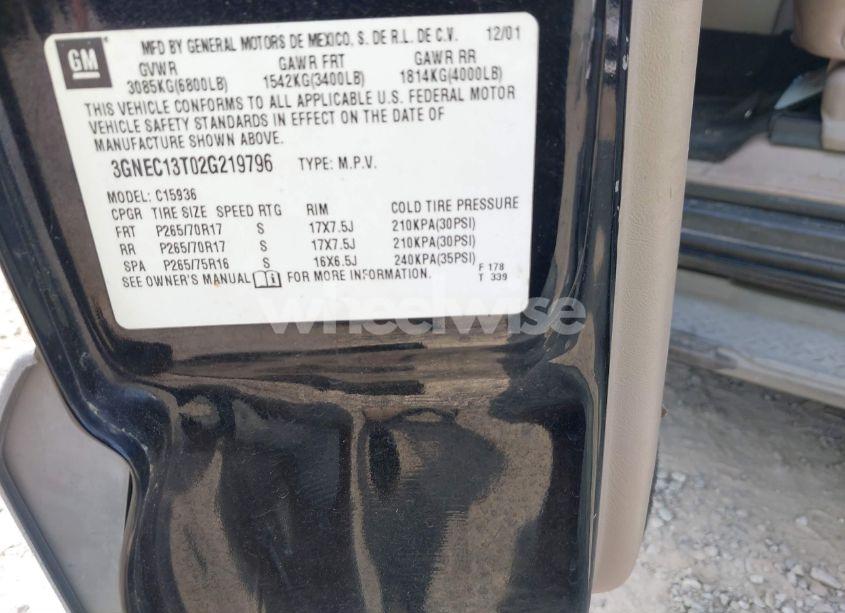 Photo 9 of 2002 Chevrolet Avalanche 1500 (VIN 3GNEC13T02G219796)