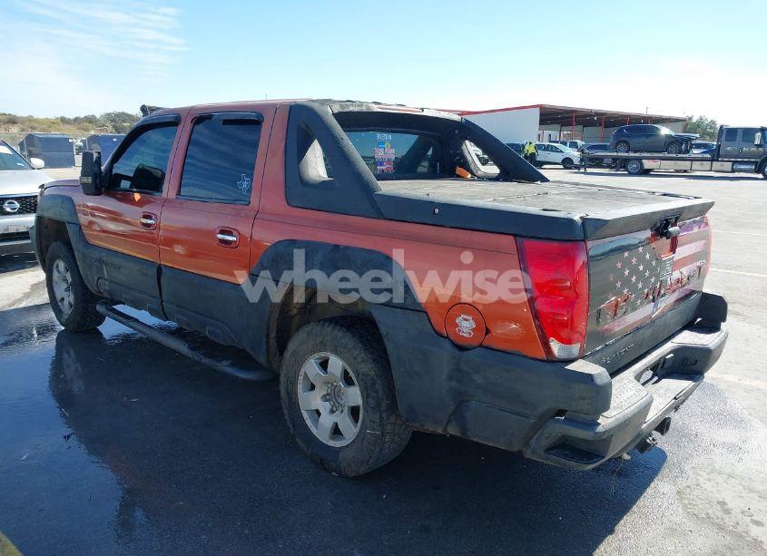 Photo 3 of 2003 Chevrolet Avalanche 1500 (VIN 3GNEC13T03G144874)