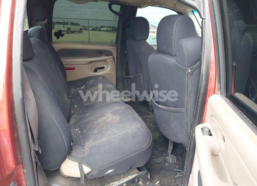 Photo 8 of 2003 Chevrolet Avalanche 1500 (VIN 3GNEC13T03G144874)