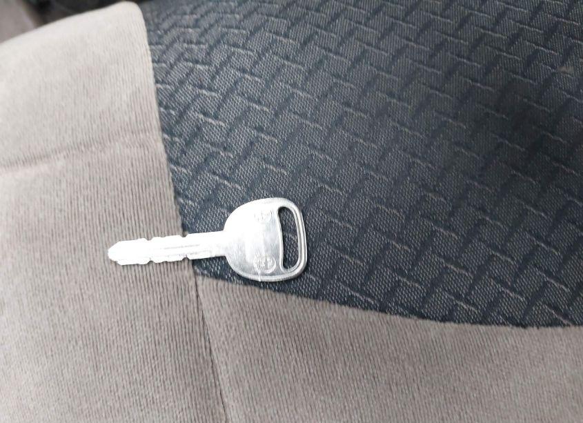 Photo 11 of 2002 Chevrolet Avalanche 1500 (VIN 3GNEC13T12G155526)