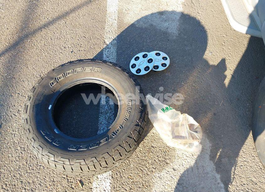 Photo 12 of 2002 Chevrolet Avalanche 1500 (VIN 3GNEC13T32G268216)