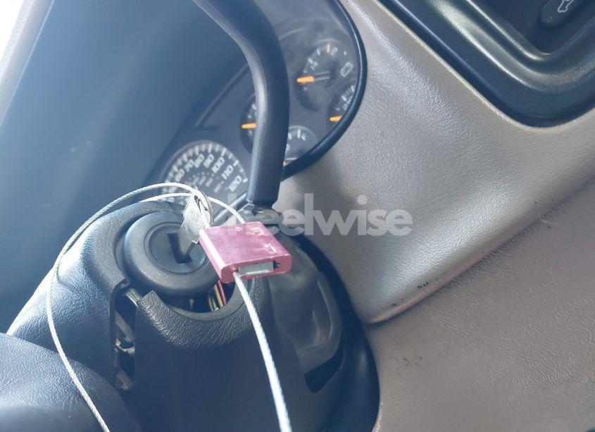 Photo 11 of 2003 Chevrolet Avalanche 1500 (VIN 3GNEC13T43G138317)