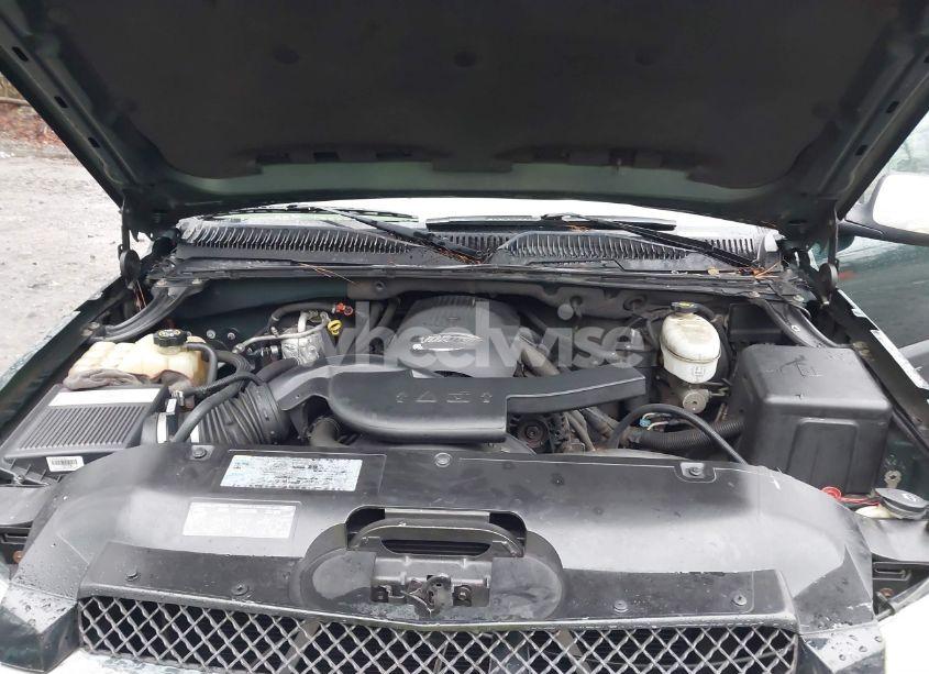 Photo 10 of 2003 Chevrolet Avalanche 1500 (VIN 3GNEC13T53G126421)