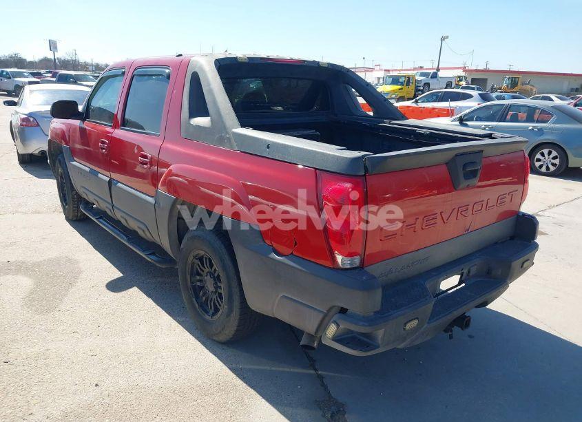 Photo 3 of 2003 Chevrolet Avalanche 1500 (VIN 3GNEC13T53G189177)