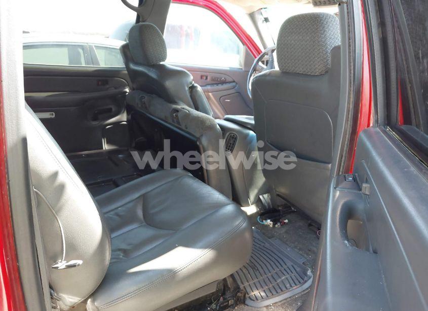 Photo 5 of 2003 Chevrolet Avalanche 1500 (VIN 3GNEC13T53G189177)
