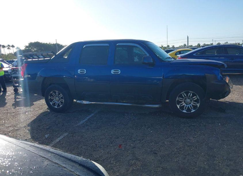 Photo 14 of 2002 Chevrolet Avalanche 1500 (VIN 3GNEC13T62G139774)