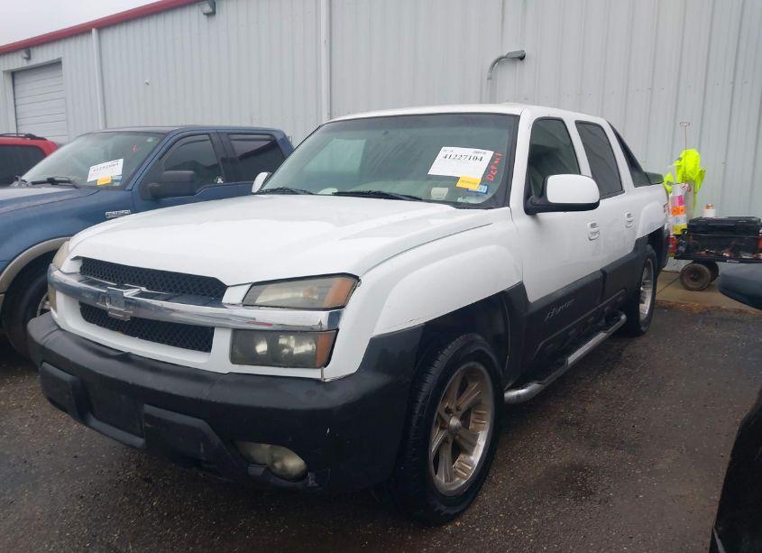 Photo 6 of 2002 Chevrolet Avalanche 1500 (VIN 3GNEC13T62G168594)