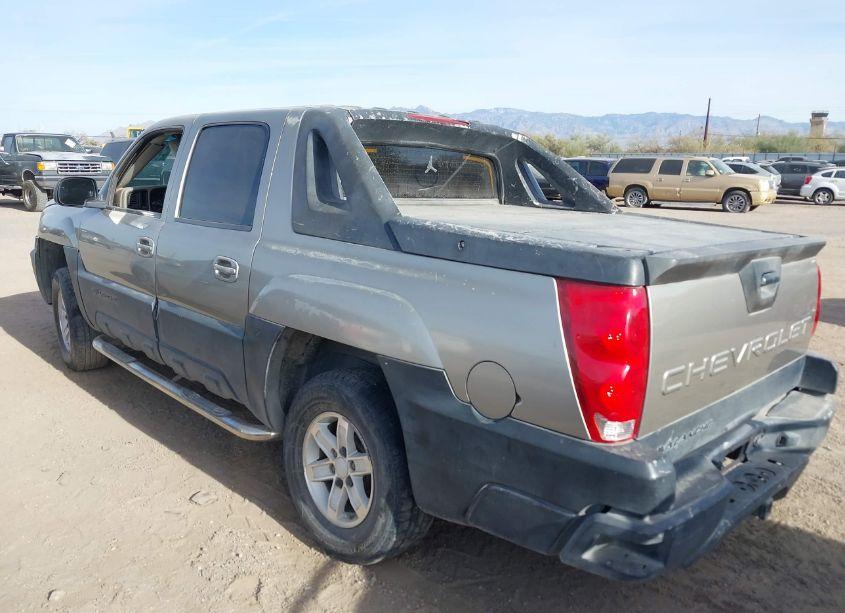 Photo 3 of 2003 Chevrolet Avalanche 1500 (VIN 3GNEC13T63G176552)