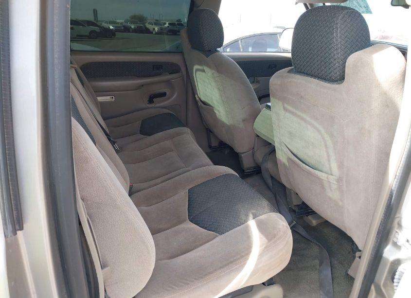 Photo 8 of 2003 Chevrolet Avalanche 1500 (VIN 3GNEC13T63G176552)