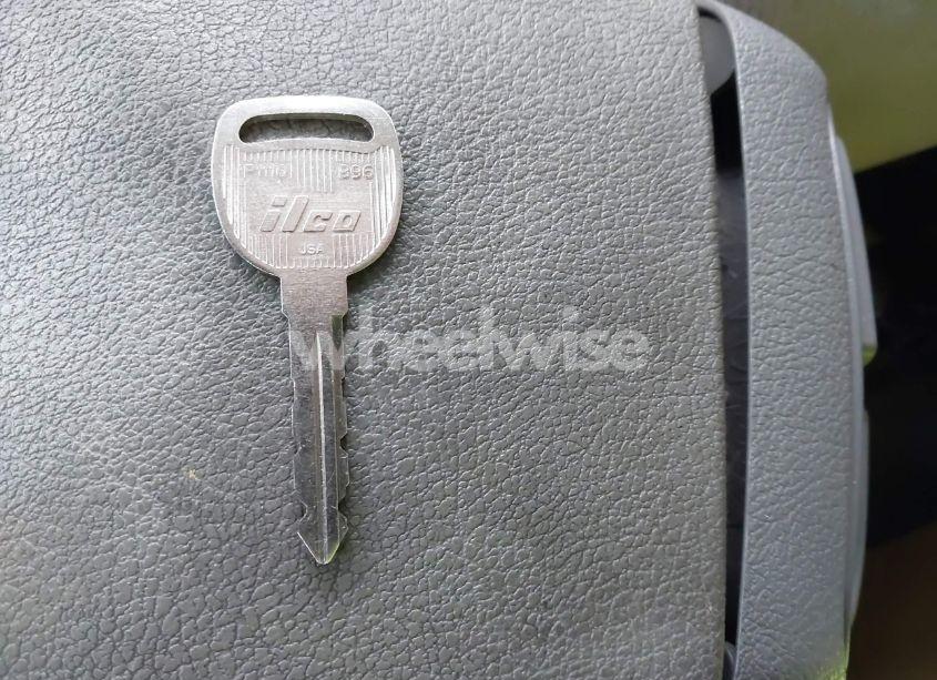 Photo 11 of 2002 Chevrolet Avalanche 1500 (VIN 3GNEC13T82G169147)