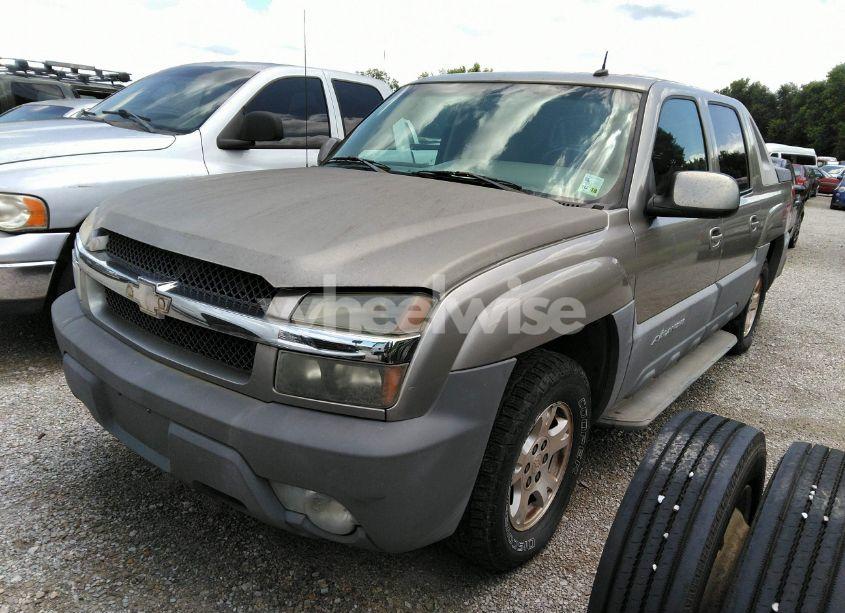 Photo 2 of 2002 Chevrolet Avalanche 1500 (VIN 3GNEC13T82G302926)