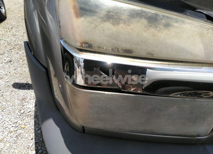 Photo 6 of 2002 Chevrolet Avalanche 1500 (VIN 3GNEC13T82G302926)