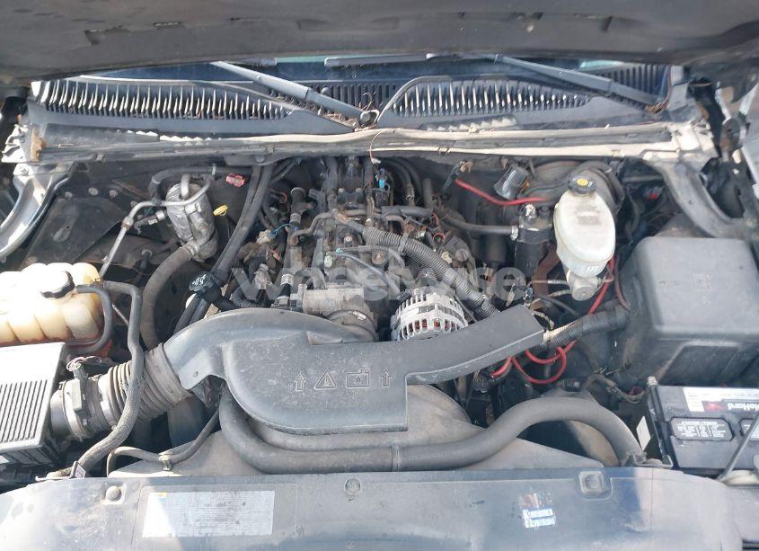 Photo 10 of 2003 Chevrolet Avalanche 1500 (VIN 3GNEC13T83G194910)