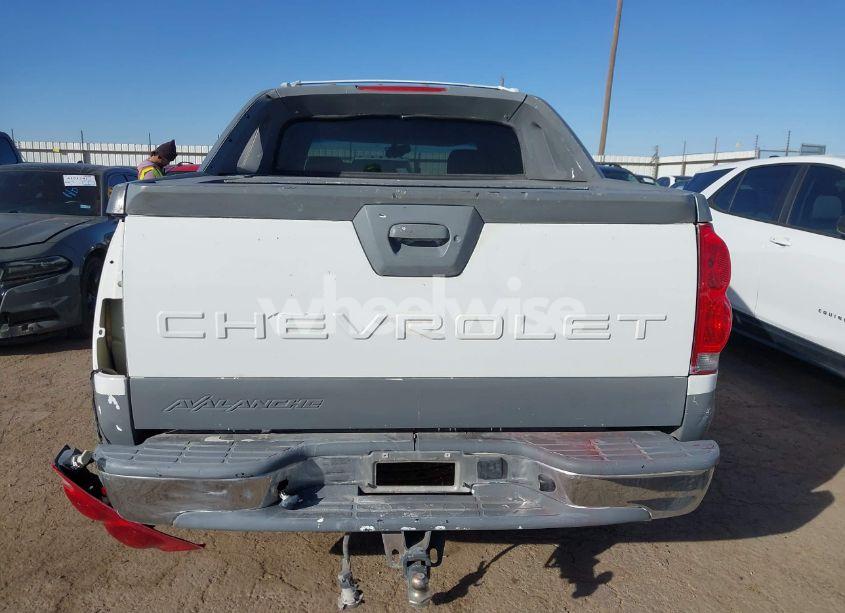 Photo 17 of 2003 Chevrolet Avalanche 1500 (VIN 3GNEC13T83G291671)