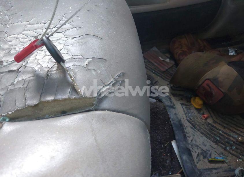 Photo 11 of 2002 Chevrolet Avalanche 1500 (VIN 3GNEC13T92G139817)