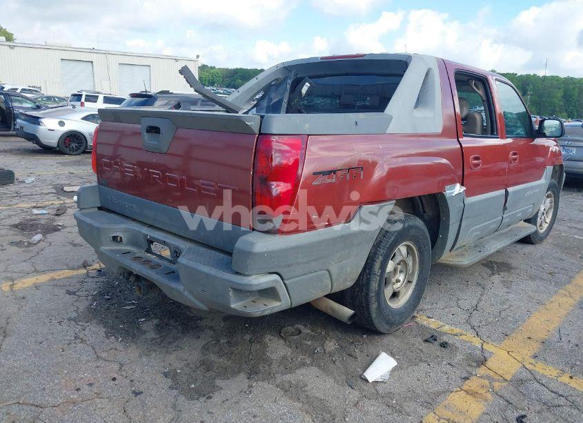 Photo 4 of 2002 Chevrolet Avalanche 1500 (VIN 3GNEC13T92G139817)