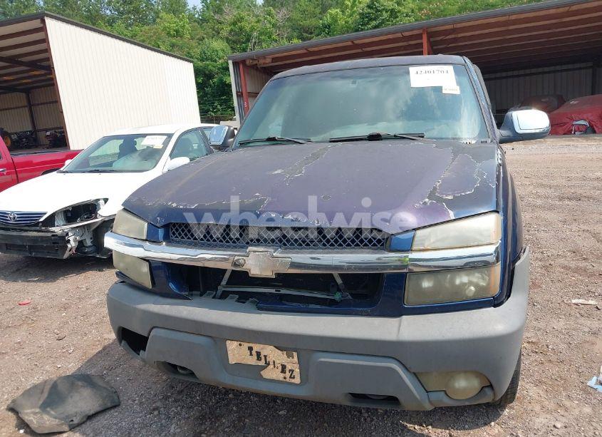 Photo 6 of 2002 Chevrolet Avalanche 1500 (VIN 3GNEC13T92G219182)