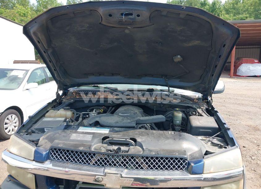 Photo 9 of 2002 Chevrolet Avalanche 1500 (VIN 3GNEC13T92G219182)