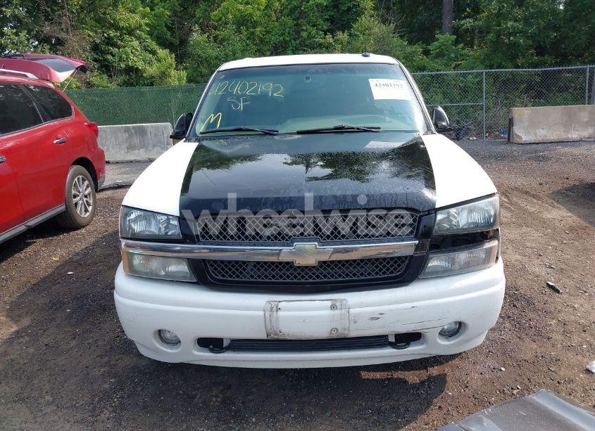 Photo 12 of 2003 Chevrolet Avalanche 1500 (VIN 3GNEC13T93G320904)
