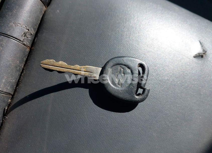 Photo 11 of 2002 Chevrolet Avalanche 1500 (VIN 3GNEC13TX2G309294)