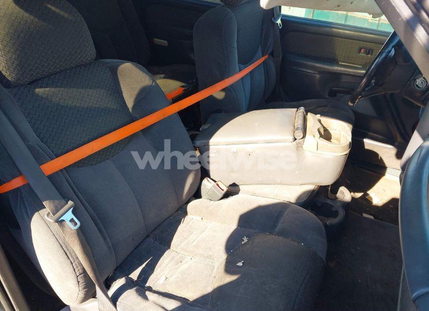 Photo 5 of 2002 Chevrolet Avalanche 1500 (VIN 3GNEC13TX2G309294)