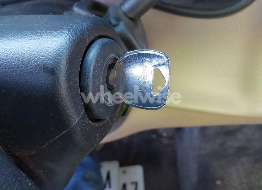 Photo 11 of 2003 Chevrolet Avalanche 1500 (VIN 3GNEC13TX3G136653)