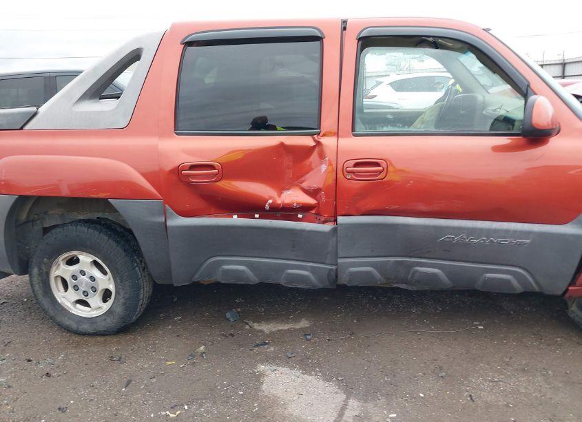 Photo 14 of 2003 Chevrolet Avalanche 1500 (VIN 3GNEC13TX3G138161)