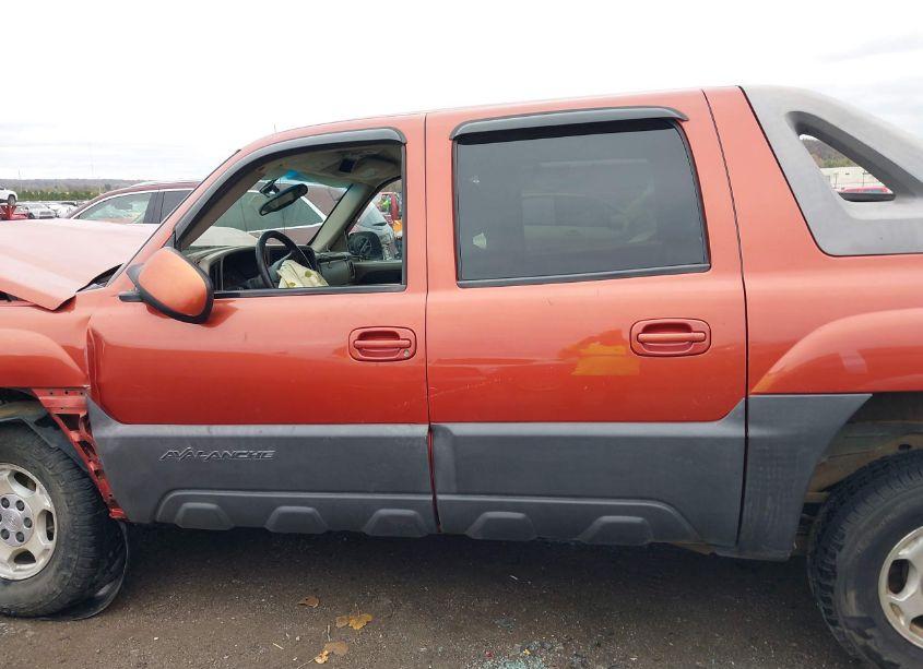 Photo 15 of 2003 Chevrolet Avalanche 1500 (VIN 3GNEC13TX3G138161)