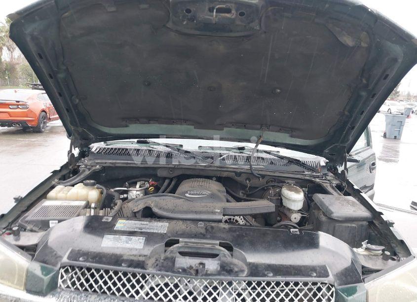 Photo 10 of 2003 Chevrolet Avalanche 1500 (VIN 3GNEC13TX3G216017)