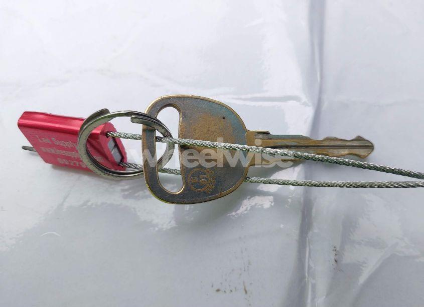 Photo 11 of 2003 Chevrolet Avalanche 1500 (VIN 3GNEC13TX3G216017)