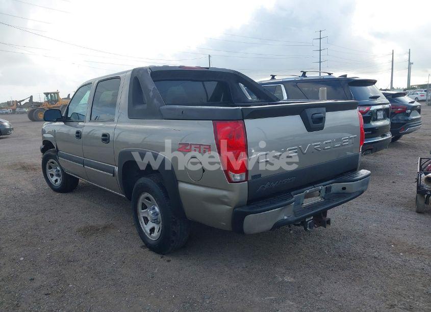 Photo 3 of 2003 Chevrolet Avalanche 1500 (VIN 3GNEC13TX3G288609)